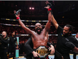Gelar Kelas Berat UFC Jon Jones Digoyang Petisi Massal, Tembus 150 Ribu!