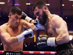 Trilogi Artur Beterbiev vs Dmitry Bivol Bertarung di Rusia